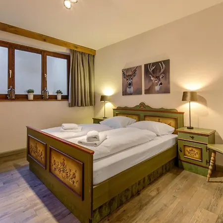 In Kirchberg Near Slopes * קירשברג אין טירול