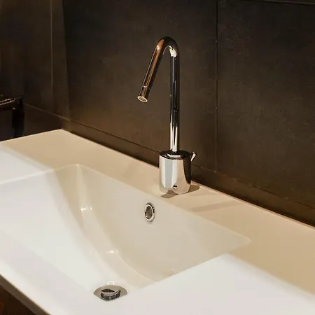 In Kirchberg Near Slopes קירשברג אין טירול