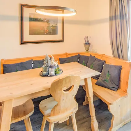 In Kirchberg Near Slopes Lägenhet